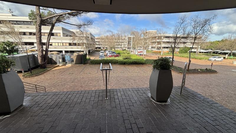 To Let commercial Property for Rent in Pinelands Western Cape